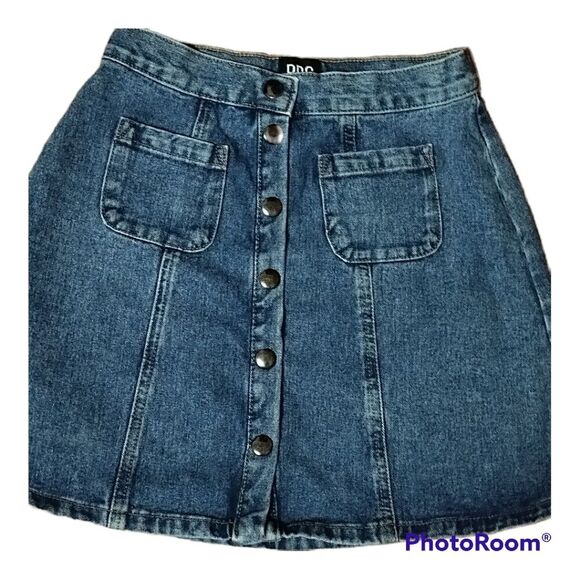 BDG Urban Outfitters Button Front Denim Jean Mini Skirt Sz XS - Picture 2 of 5